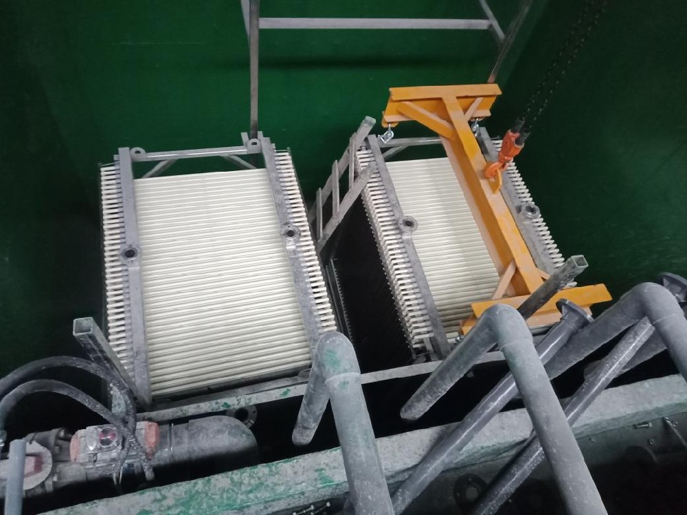 采购MBR膜,到底该选“品质”还是“价格”?这3个账本帮您算清楚
